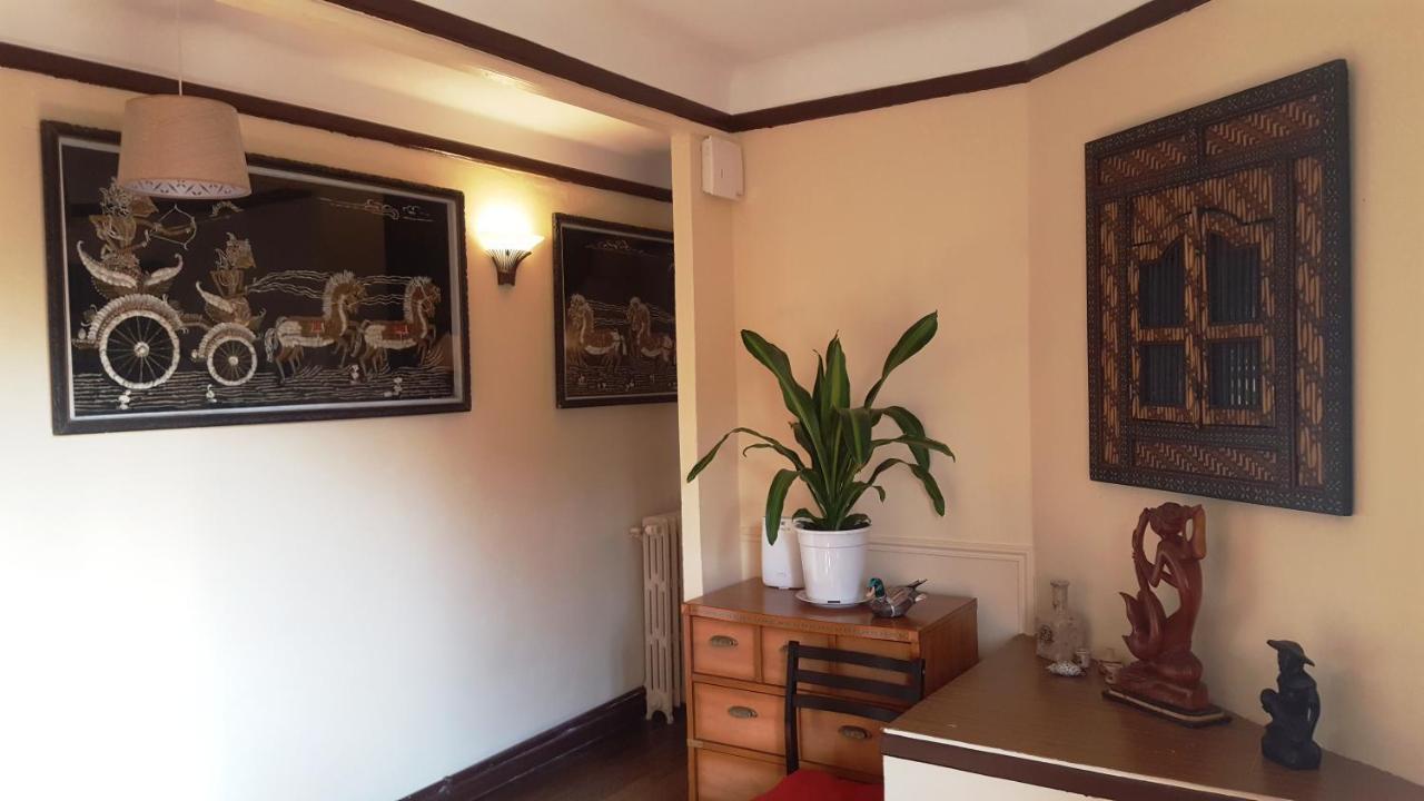 Apakabar Homestay - Proche Gare Melun, Parking Prive, Netflix La Rochette  Екстериор снимка